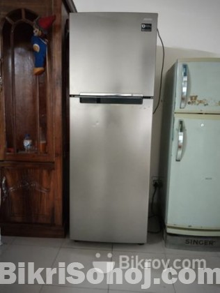 Refrigerator (  +12cft)